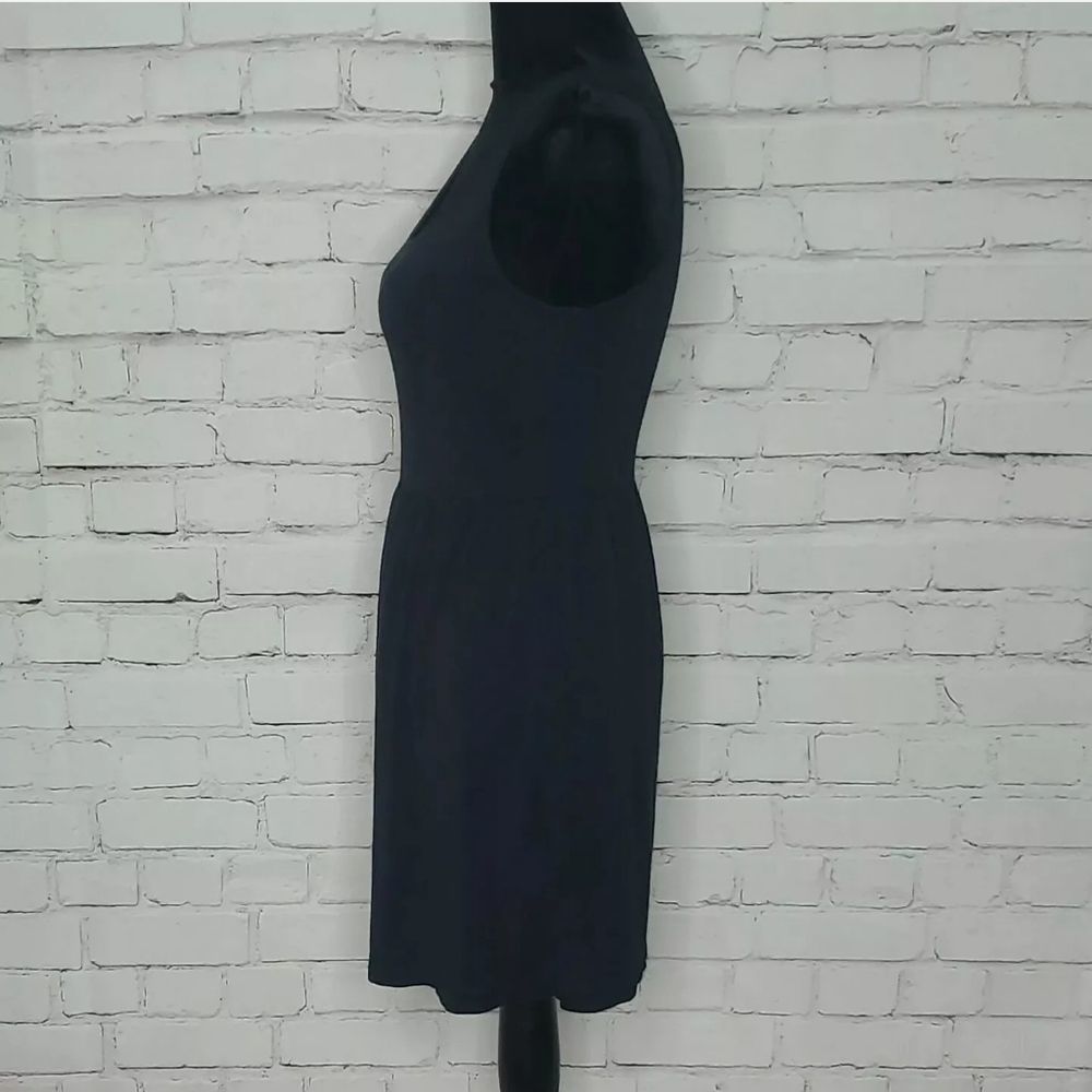 Wet Seal Junior's Black Fitted Wide Strap Sun Dress Size XS - Picture 2 of 6
